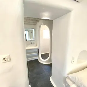 https://mykonos-vibes-airport-studios-and-apartments.hotels-in-mykonosisland.net